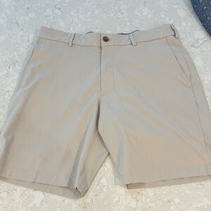 Walter Hagen Light Tan Flat Front Shorts